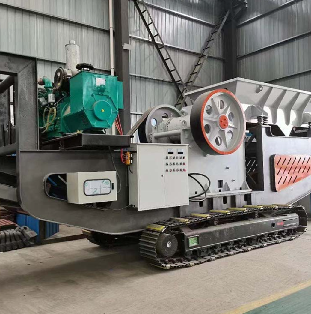 Mobile Crawler Jaw Crusher for Primary Aggregate Crushing view 3