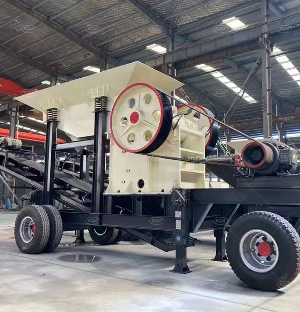 Crawler Type Mobile Jaw Crusher Plant view 2