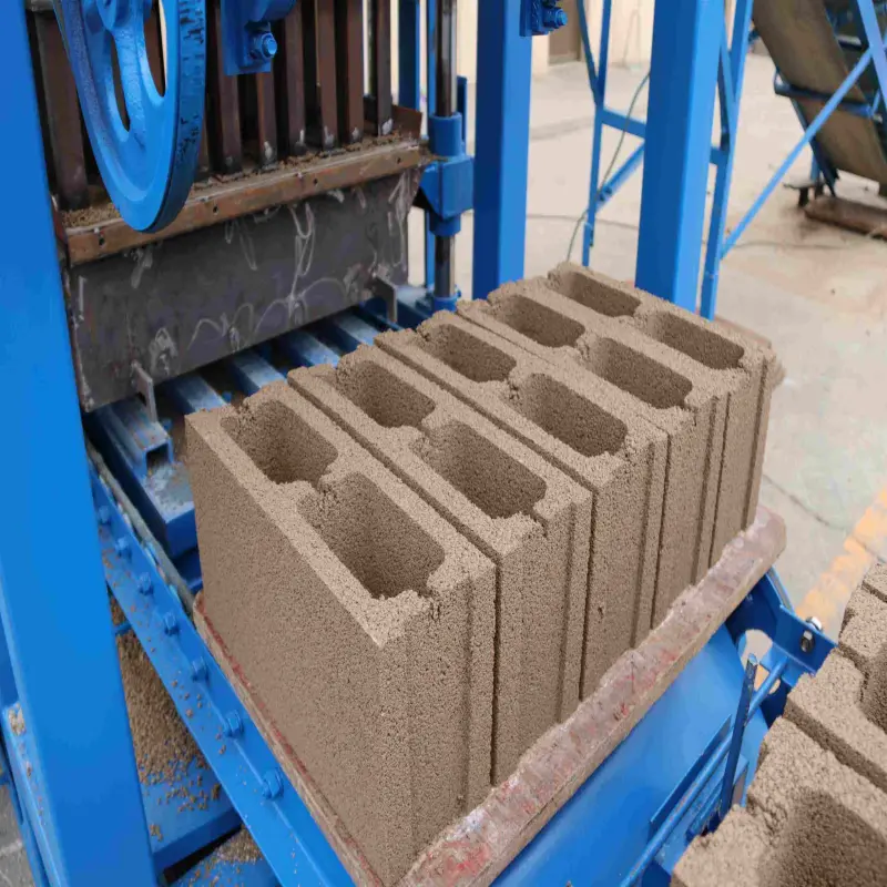Automatic building material machinery concrete interlock cement brick making machinery block machine