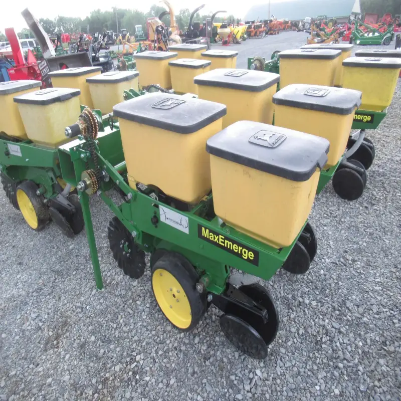 Tractor corn 5 Row  planter machine