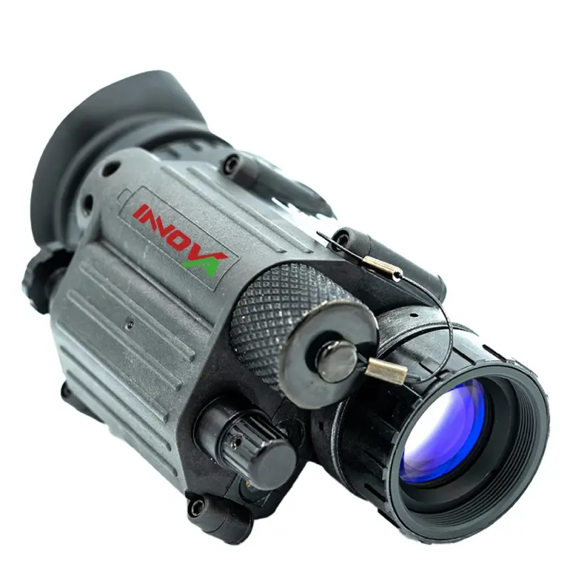 High Performance Green Phosphor P43 Optic Adjustable Focus For Hunting Night Vision Monocular PVS-14