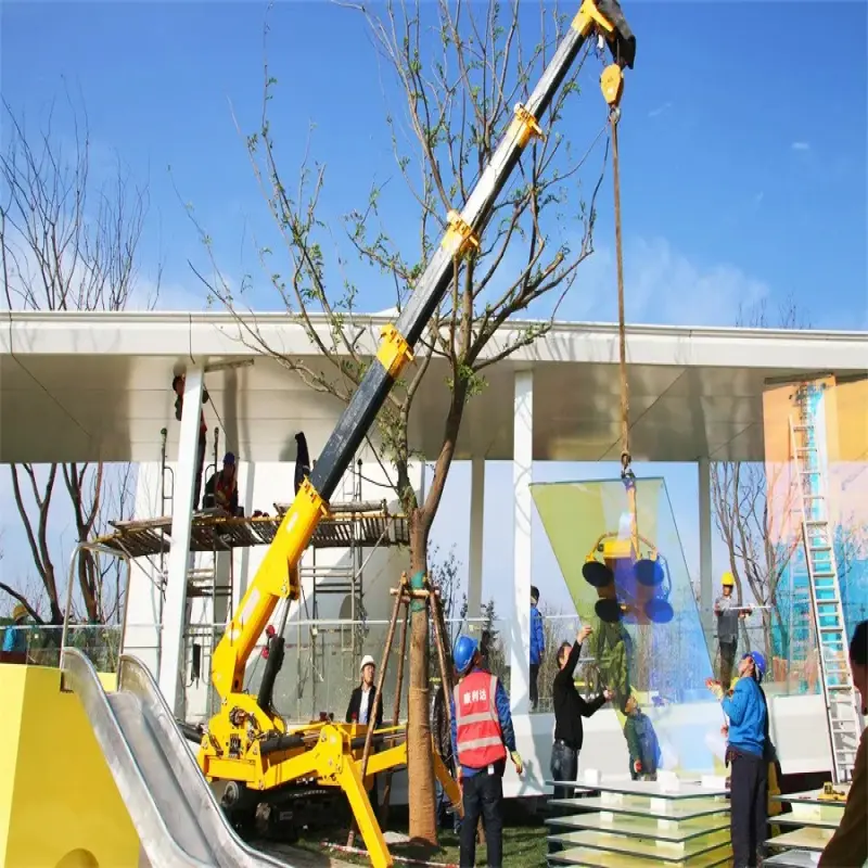 Smart crane lifting equipment telescopic boom small diesel engine