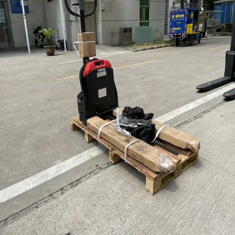 Sharefer Electrical 1.5 Tons Handling Equipment Counterbalance Forklift Truck Electric Pallet Truck