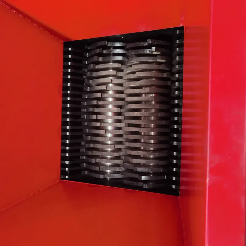 Small Plastic Shredder Box Recycling Machine