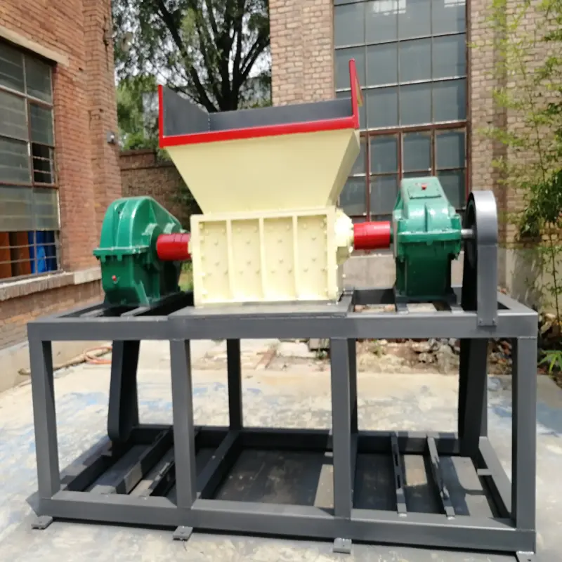 Waste Car Tire and Rubber Recycling Double Shaft Shredder Machine