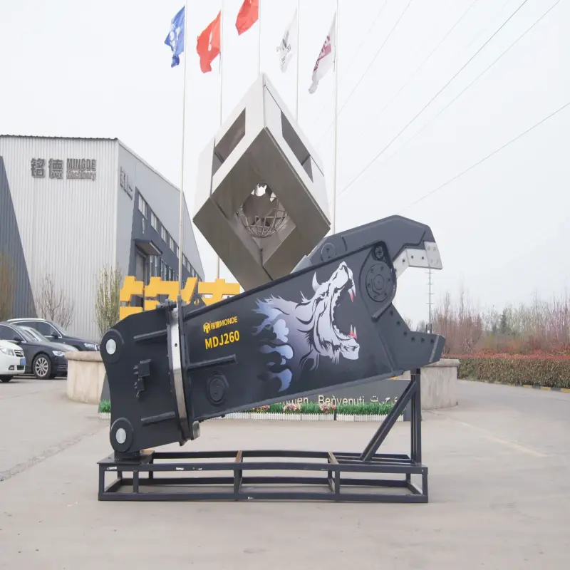 Excavator Rotating Hydraulic Scrap Demolition Shear For Cutting Rail Steel Plate