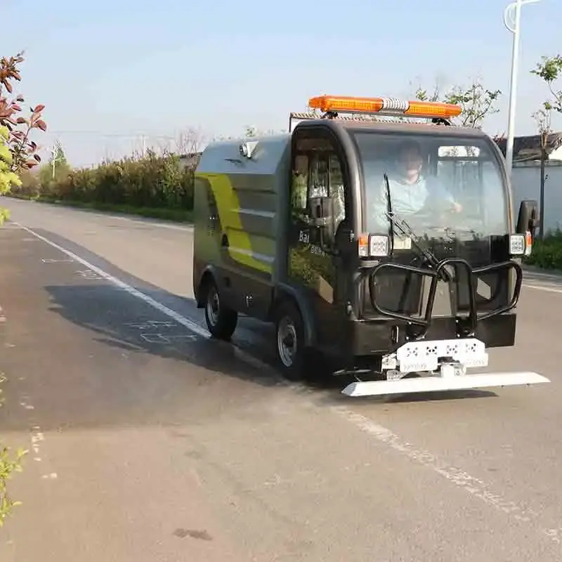 Baiyi C15 pure electric compact road cleaning vehicle with large water tank capacity and long working hours