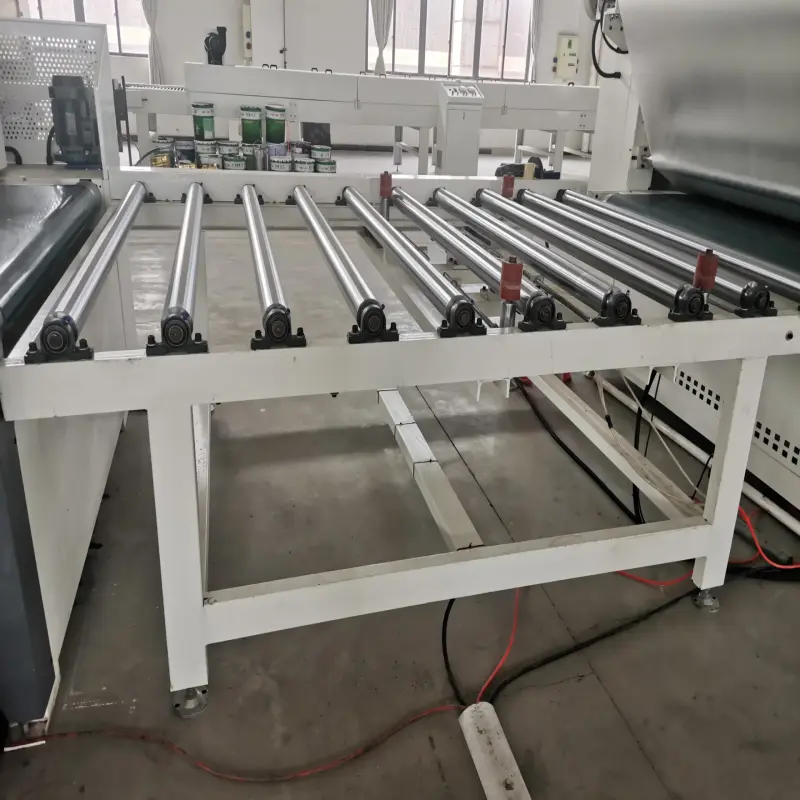 roller conveyor belt conveyor chain conveyor transport convey