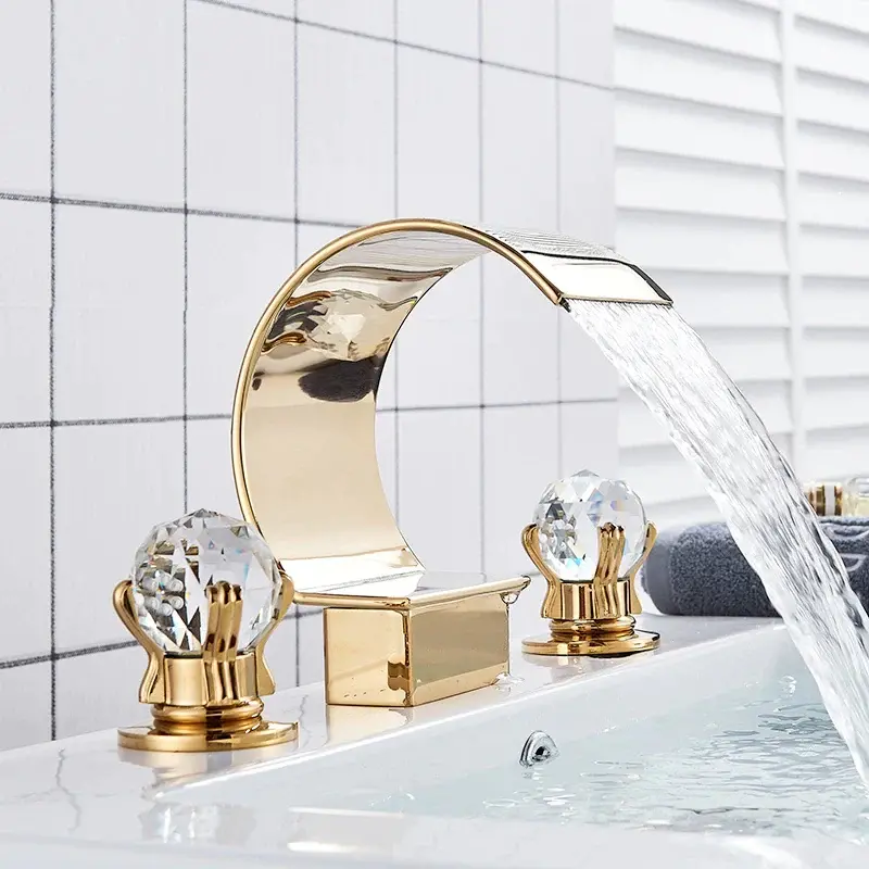 Luxury Bathtub Waterfall Faucet Dual Crystal Handle Gold Bathtub Faucet Wall Mounted Gold Toilet Bathtub Faucet