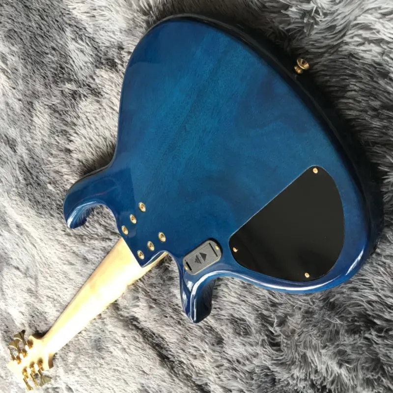 Custom Alder Body Electric Bass Guitar in Purple Grand Mini Bass Guitar Accept Electric Guitar Bass OEM