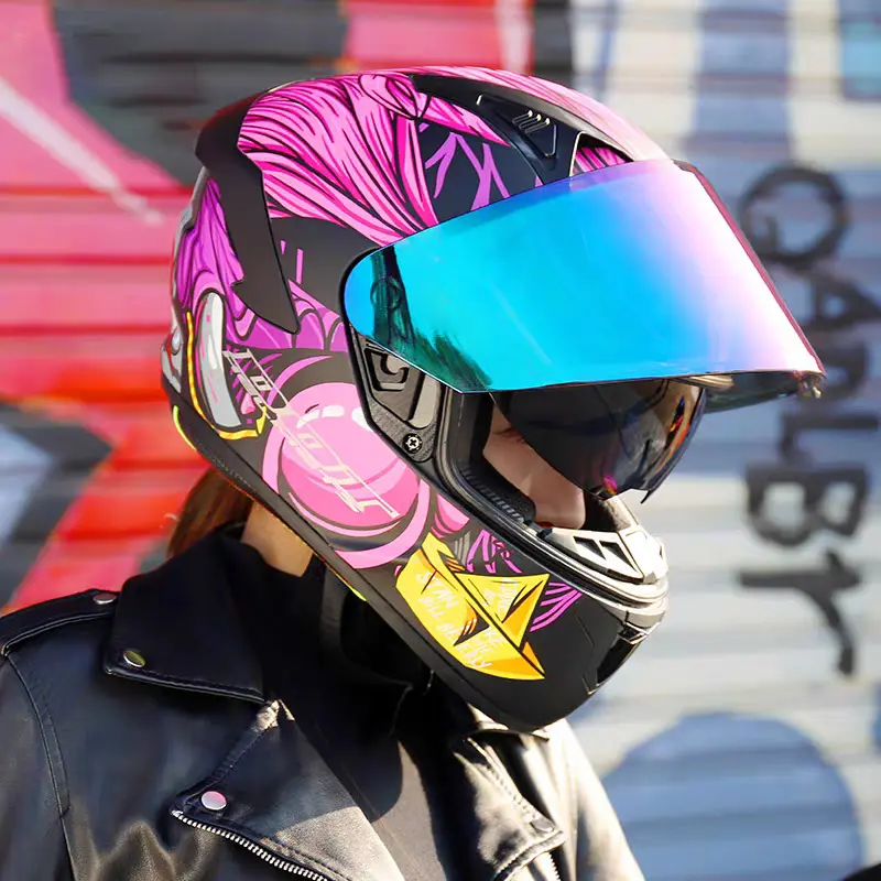 New Fashion Full Face Helmet Motorcycle Helmates Factory Wholesale Abs Helmet Motorcycle Men DOT