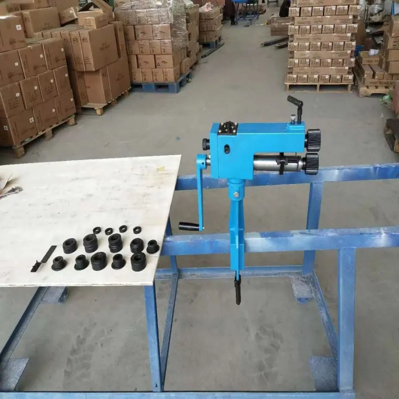 Huaju Industrial RM08 22Ga Mild Steel Plate 6 Set Dies Manual Rotary Forming Machine Bead Roller Hand Rolling Tool