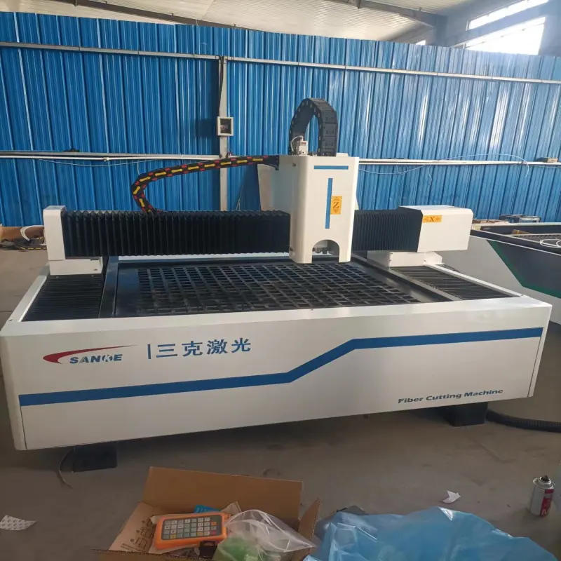 1000w 2000w 6000w Iron Lazer Cutter Fiber Laser Cutting Machine