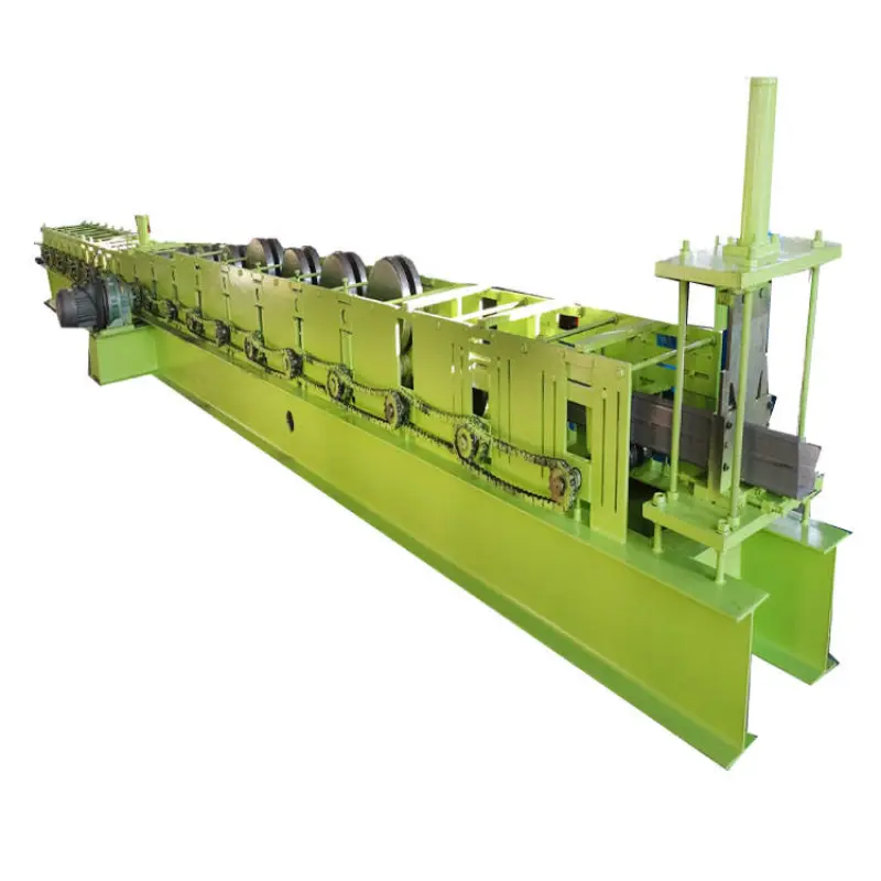 Seamless metal roof water gutter roll forming machine