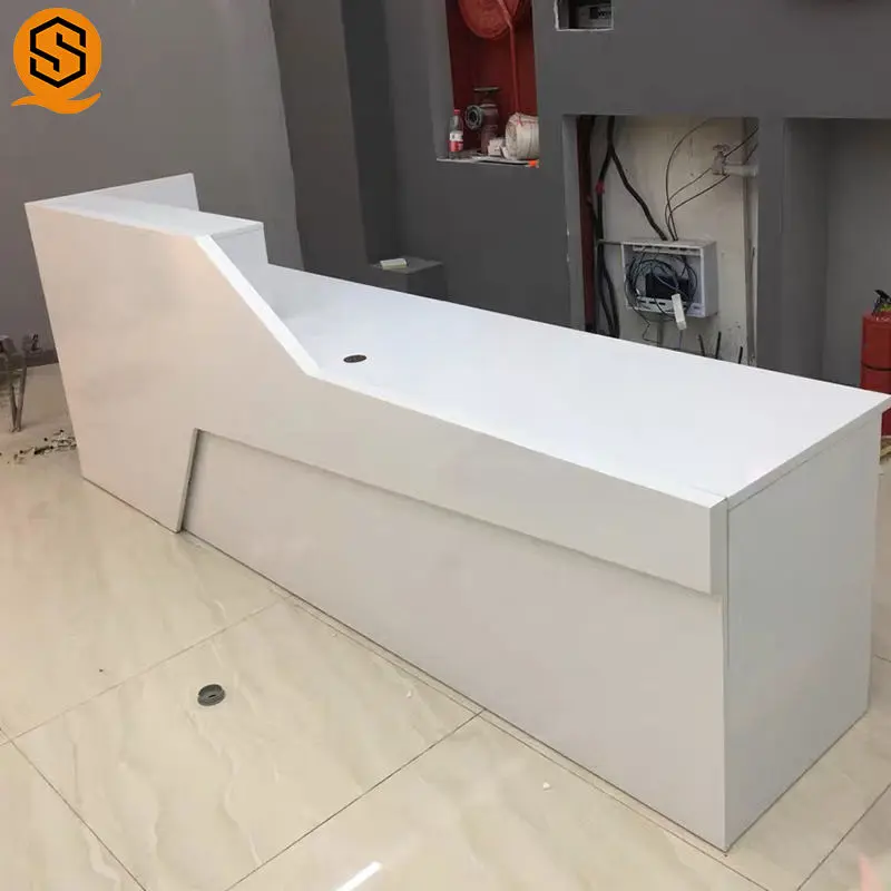 Well Designed Reception Counter