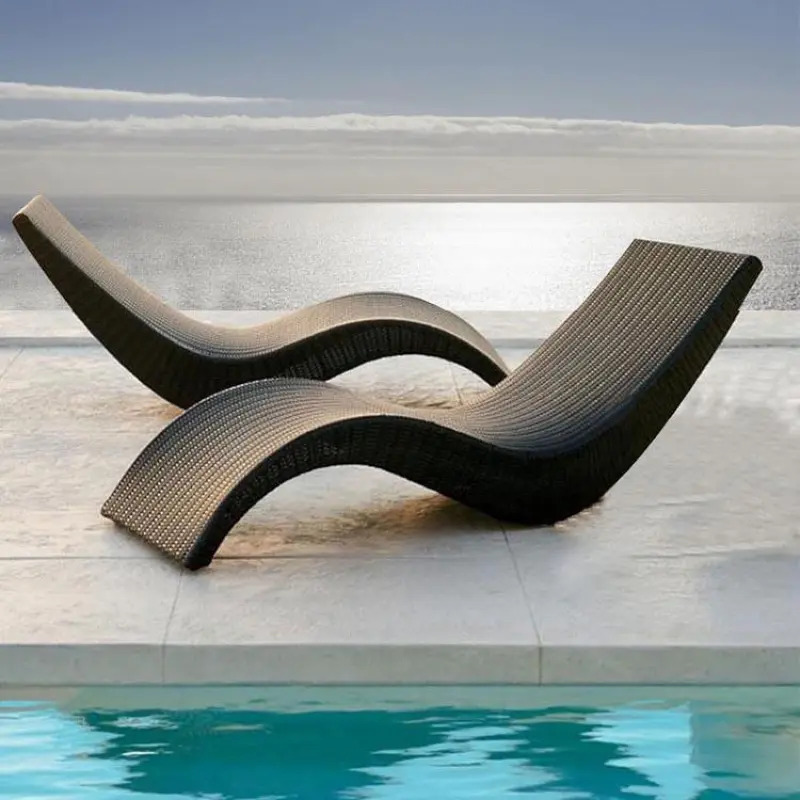 Outdoor Sea Beach Furniture Swimming Pool Side Rattan Lounge Chairs Spain Patio Garden Wicker Chaise Sun Lounger