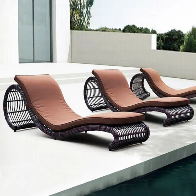 Outdoor Sea Beach Patio Hotel Chaise Lounge Chair Bed Swimming Pool Side Rattan Wicker Chaise Lounge Sun Bed Lounger Chair