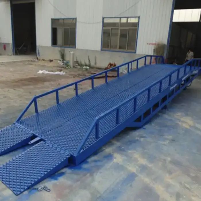 6-15t Adjustable Movable Hydraulic Truck Trailers Forklift Container Loading Dock Ramp