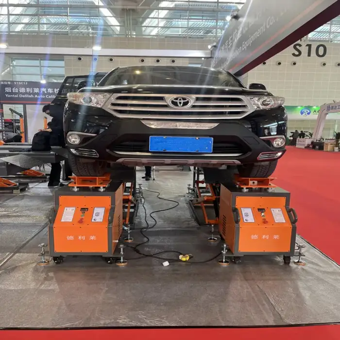 Auto Suspension Simulator For Diagnostic Car Suspension Testing Machine Rotation Tyres