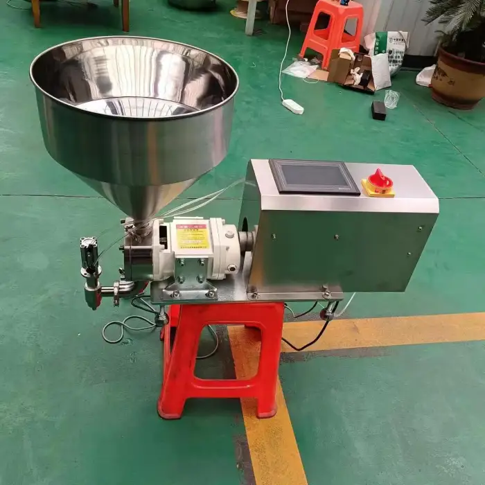 Semi automatic high viscosity rotor pump mayonnaise filling machine for food sauce