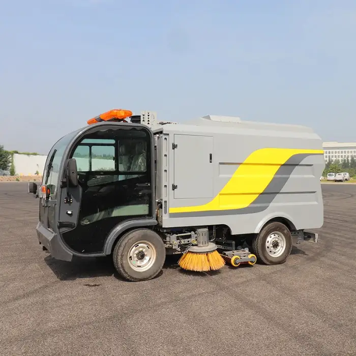 Electric vacuum street sweeper latest operation mode