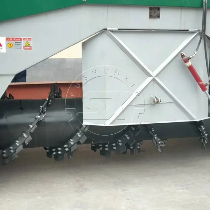 Professional Fermentation Chicken Manure Automatic Compost Turner Fertilizer Blender Machine