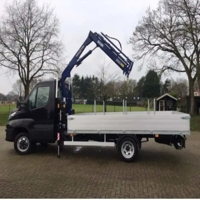 300kgs Hydraulic Pickup Telescopic Lifting Truck Crane Perkins Engine Crane Truck 5 Ton Euro V 5 Ton Pull Arm 500