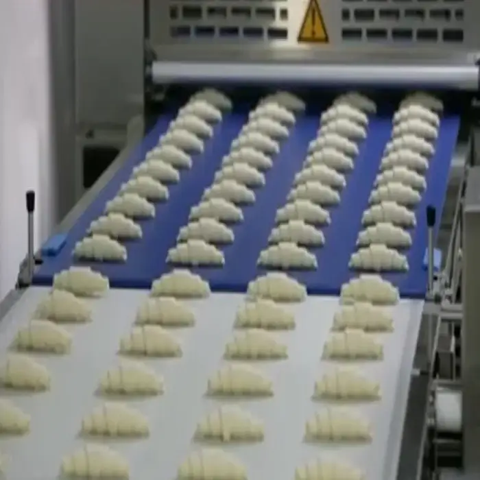 Easy to operate high speed automatic production line for croissants making