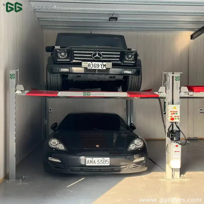 4-Post Garage Parking System Customizable Hydraulic Car Lift Vehicle Equipment for Garage Storage