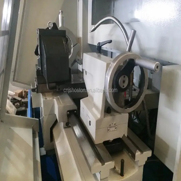 Manual Lathe Machine CD6250C with Convenience Engine Lathe