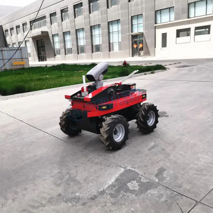 Autonomous Wheel Security Patrol Robot Guard outdoor have strong protect ability for home use