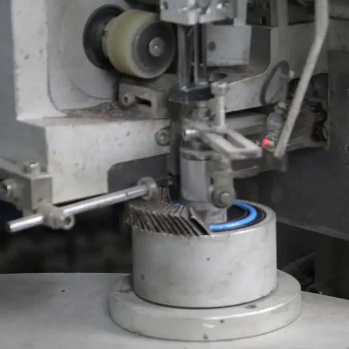 Full-Automatic flap disc machine