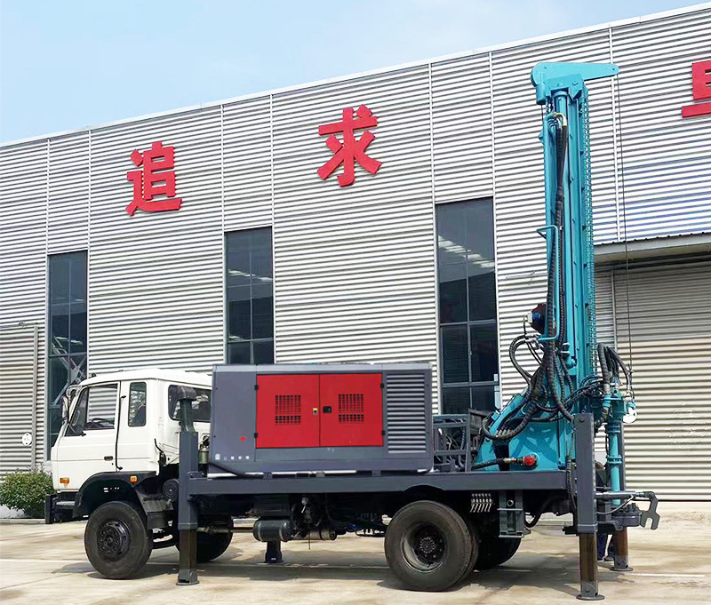 6 Wheels Truck with 200m depth drilling machine & 18 bars compressor