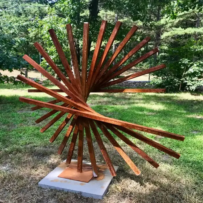 Modern art decor large and small metal garden sculpture