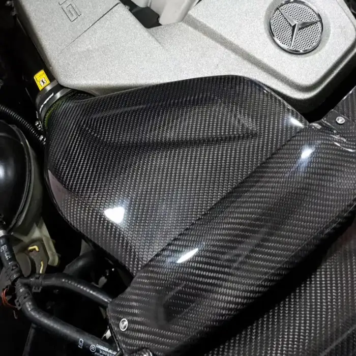 Dry Carbon Fiber Cold Air intake System Part For Mercedes BENZ AMG C63 W204 M156 6.2L 2009-2014 induction System