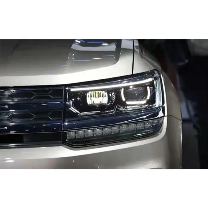 KEBEL Head Lights Used for Tiguan L 2017