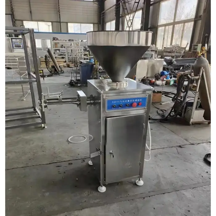 Sausage Filling and Twisting Machine For ot Dog Sausages