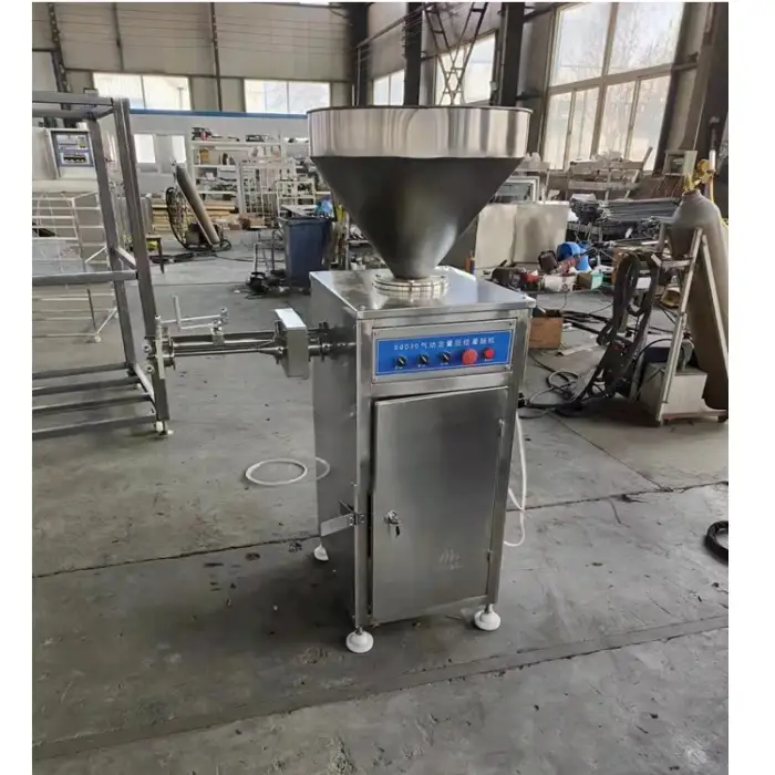 Sausage Filling and Twisting Machine For ot Dog Sausages