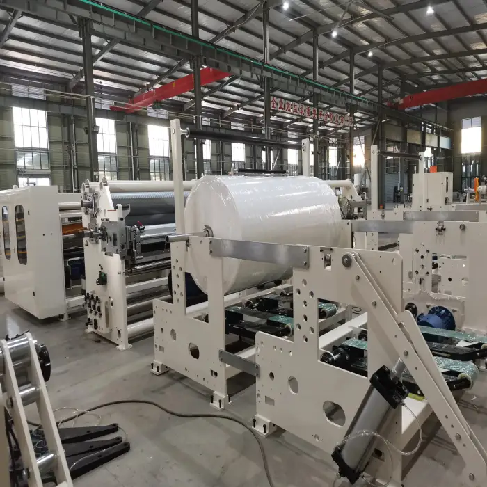 Full Automatic Toilet Paper Making Machinery Efficient Paper Product Manufacturing Equipment