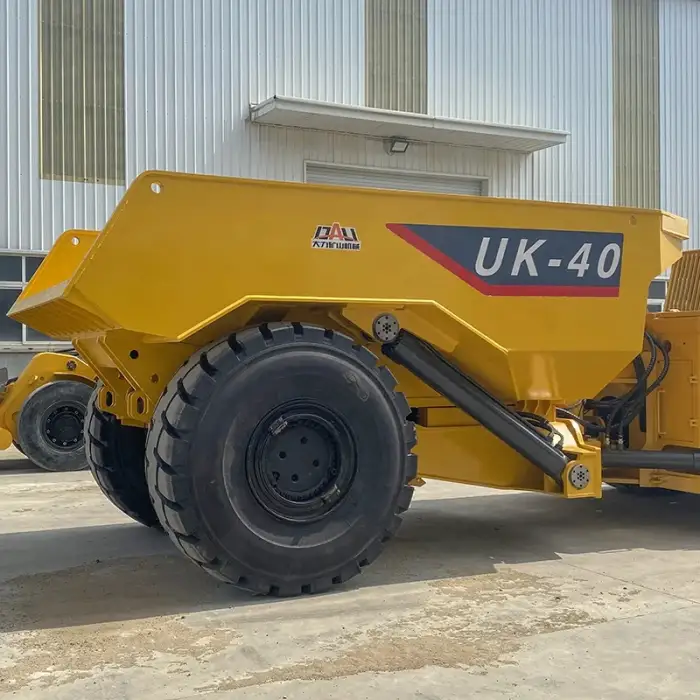 Incredibly durable fully customizable mining machinery UK-40 low profile mining truck