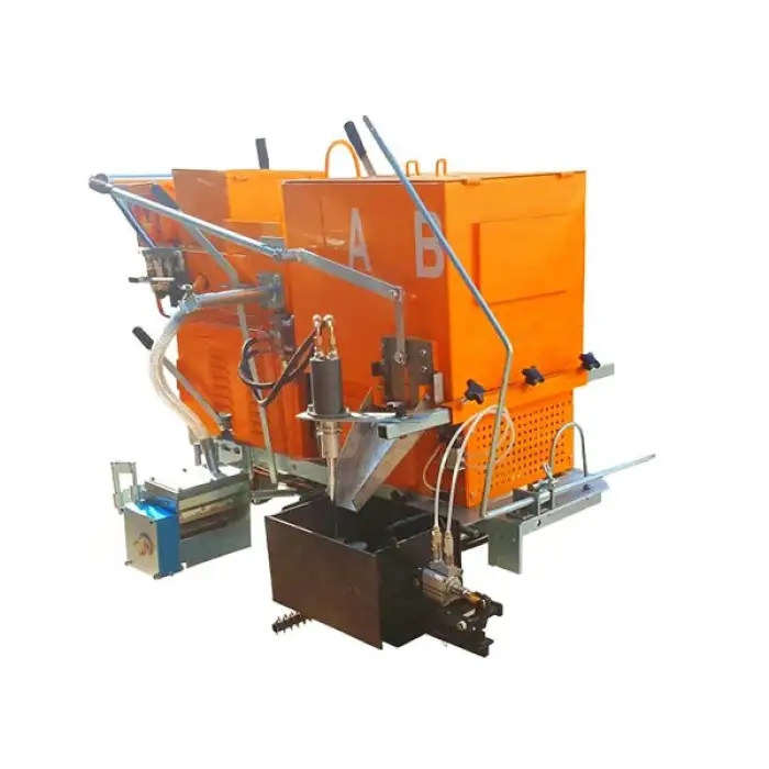 HW Hot melt old line removal machine is used to remove damaged cracked discolored old line marking hot melt machine equipment