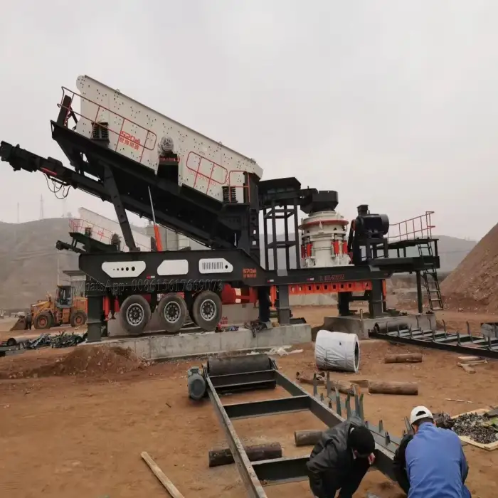 Mobile Crushing and Screening Plant Complex for Crushed Stone and Sand