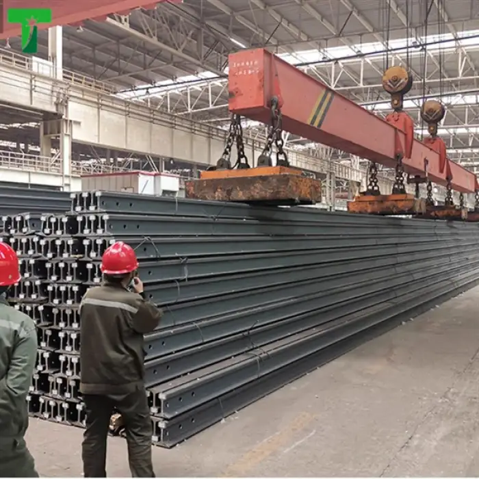 High Quality Railway Equipment Heavy Duty 24kg 38kg Track Steel Rail