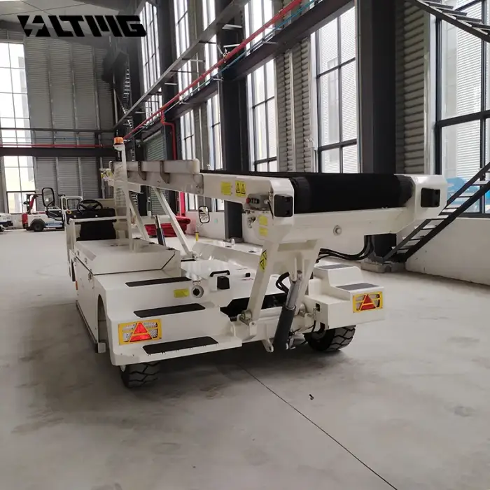 Airport GSE Self-Propelled Conveyor Belt Loader For Aviation