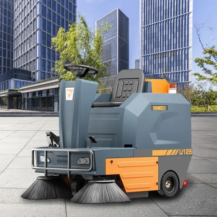 U125 Farm Cleaning Machine Ride On Road Sweeper Electric Floor Sweeper Machine