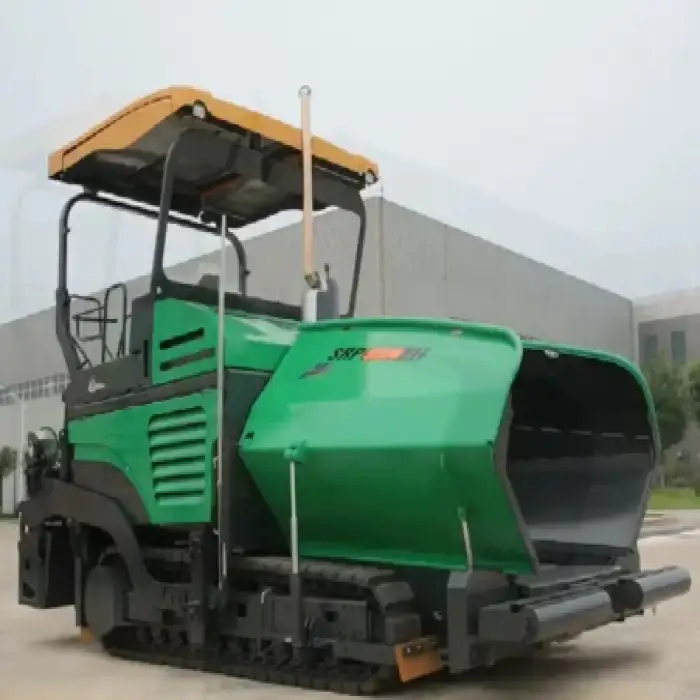 9M Asphalt Concrete Paver SRP90S  Road Construction Machinery