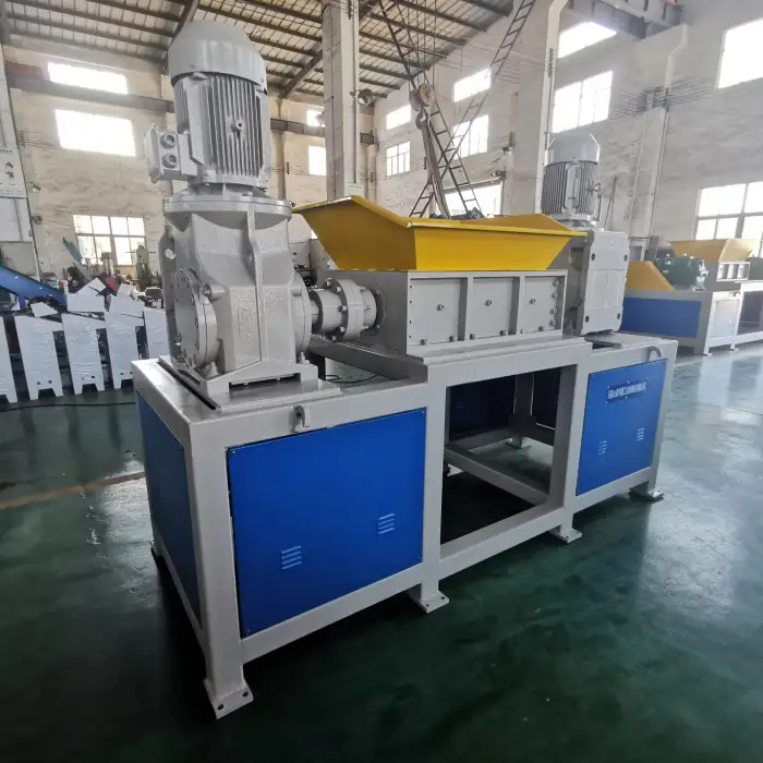 Double Shaft Plastic Shredder Scrap Metal Steel Shredder Machine For Recycling