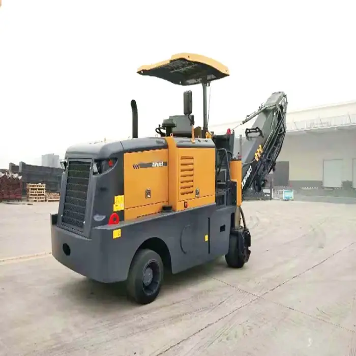 1300mm Asphalt Road Cold Milling Machine Pavement Milling Machine XM1303K