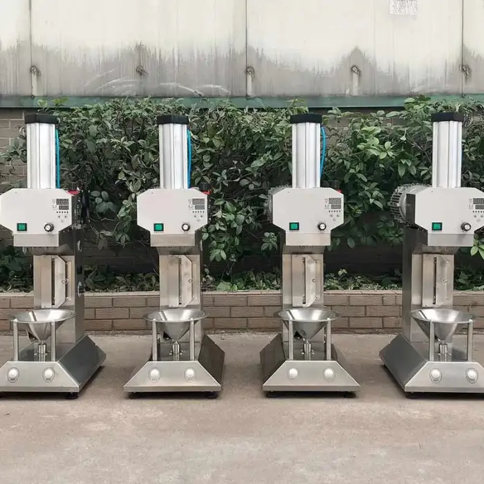 Automatic coconut peeling machine is a precision automatic peeling machine