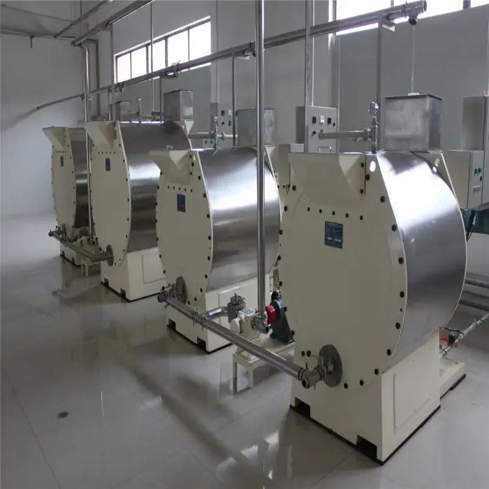 Chocolate making machine